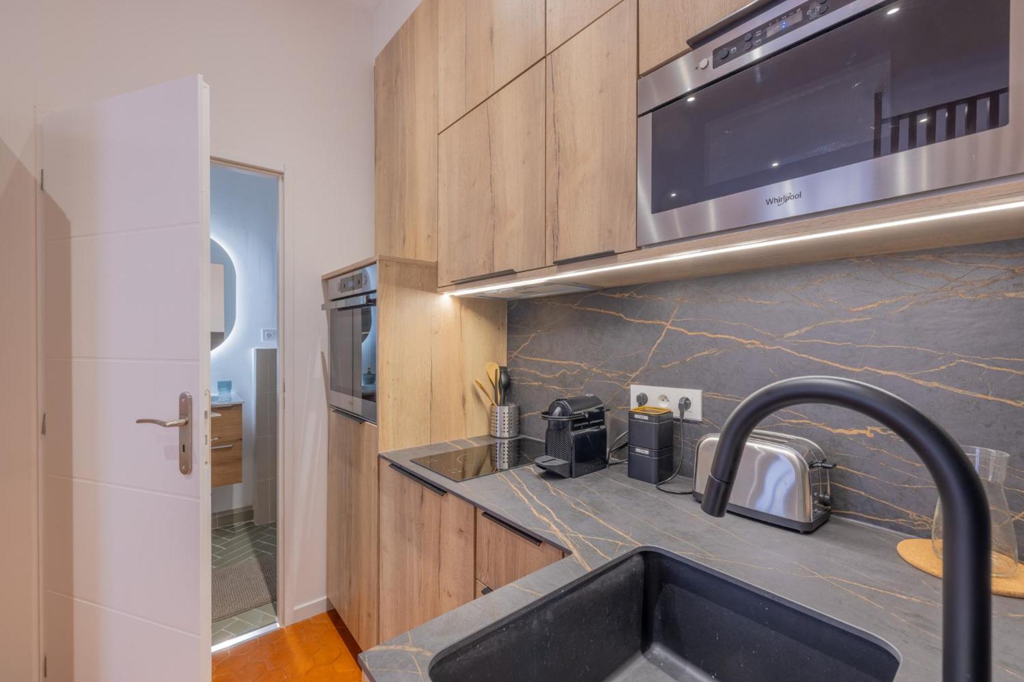 Appartement De Charme 普罗旺斯地区艾克斯 外观 照片